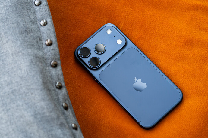 Apple ทำสถิติใหม่! iPhone โกยรายได้กว่า 8.5 หมื่นล้านดอลลาร์ใน Q1/2026 ดันยอดรวมบริษัทพุ่งทะลุเป้า