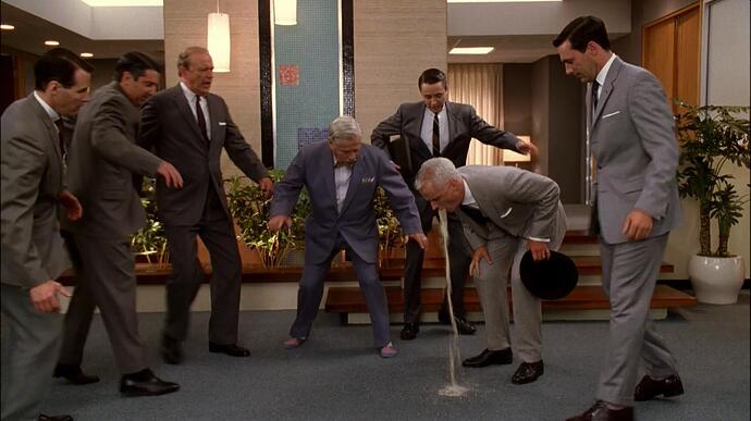 HBO Max ปล่อย Mad Men 4K ผิดพลาด: ทีมงานโผล่ฉากสำคัญ ผู้ชมสตรีมมิ่งไม่ประทับใจ