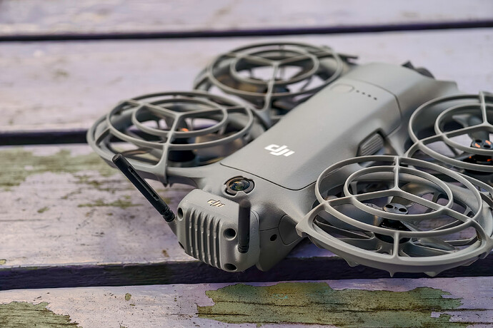 DJI ท้าชน FCC: ยื่นฟ้องศาล หลังโดรนจีนถูกห้ามนำเข้าสหรัฐฯ ด้วยเหตุผลความมั่นคง