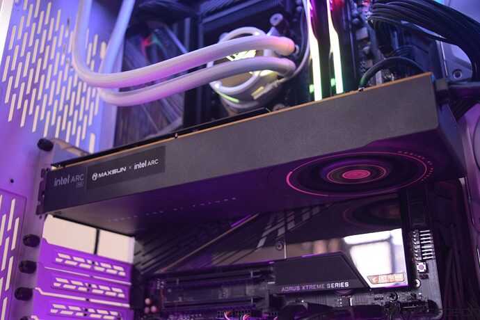 Intel Arc Pro B60 Dual 48G Turbo โดย Maxsun: การ์ดจอคู่ Battlemage 48GB สู่ตลาดระดับสูง รับยุค AI