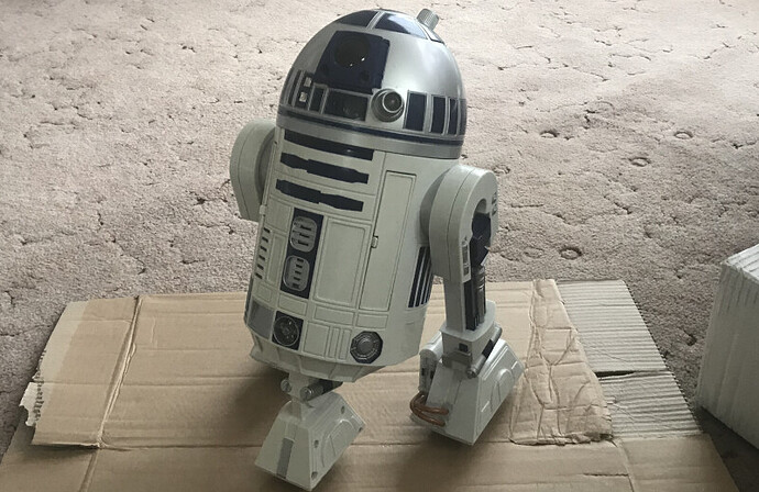 สตีฟ กิบบ์ส ปลุก R2D2 ของเล่นให้ฟื้นคืนชีพ ด้วยสมองกลล้ำยุคและเซ็นเซอร์ใหม่!