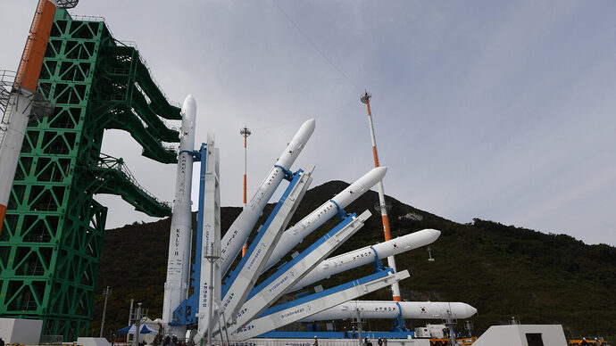 รัสเซียเผชิญความล้มเหลว! จรวดขีปนาวุธ ICBM ตกหลังปล่อย ด้าน SpaceX ยังคงครองสนาม