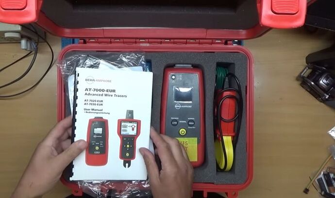 ซ่อมสำเร็จ! คืนชีพเครื่องตรวจจับสายไฟ Amprobe ราคาแสนกว่าบาท หลังเจอปัญหา 'บิตรวน' ใน NAND Flash