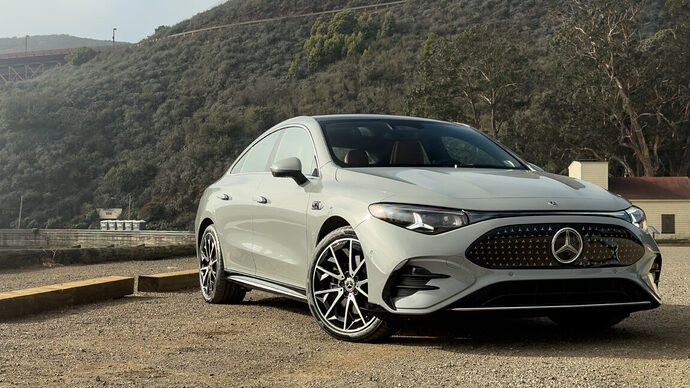 Mercedes-Benz CLA EV ใหม่: ต้นแบบยนตรกรรมไฟฟ้ายุคหน้า ผสานดีไซน์คลาสสิกกับสุดยอดเทคโนโลยี