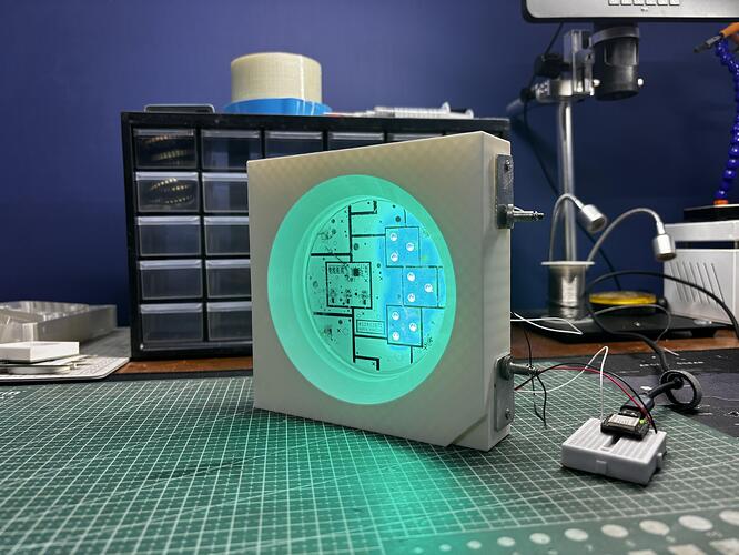 NeoPixel ยักษ์สะดุดตา! นักประดิษฐ์ขยายร่าง WS2812B เป็น 150 มม. คงฟังก์ชันครบครัน