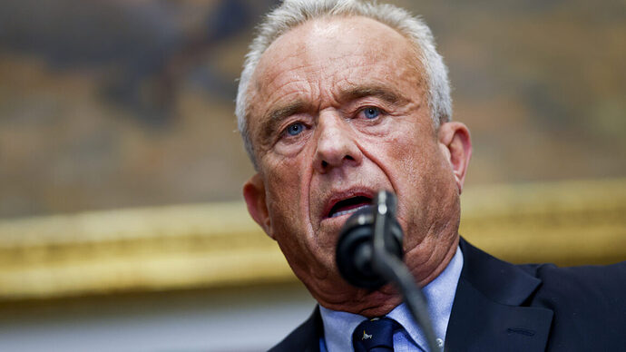 CDC หั่นตารางวัคซีนเด็กครั้งใหญ่: รัฐมนตรีสาธารณสุข RFK Jr. เผชิญเสียงวิจารณ์ท่ามกลางความกังวล