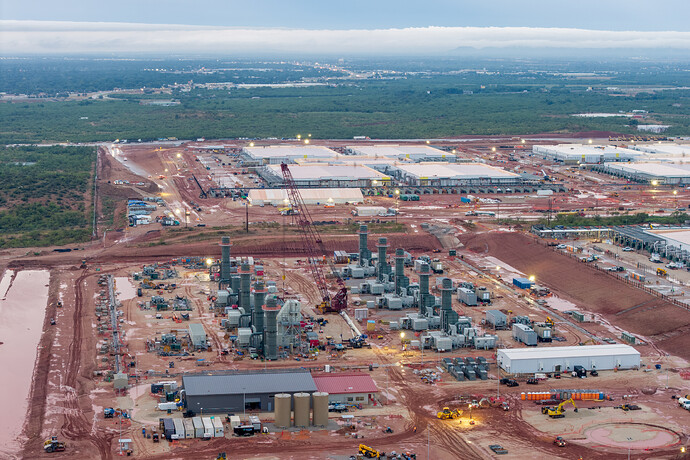 ศูนย์ข้อมูล AI ดันความต้องการพลังงานพุ่ง สหรัฐฯ เร่งสร้างโรงไฟฟ้าก๊าซธรรมชาติ เสี่ยงเพิ่มมลพิษโลกร้อน