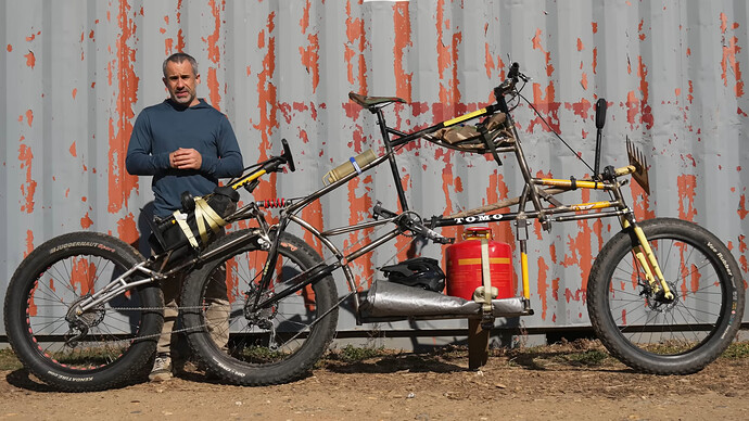 เผยโฉม 'จักรยานวันสิ้นโลก' 3 ล้อสุดพิลึก: ยานพาหนะแหวกแนวที่ท้าทายการเอาตัวรอดหลังโลกล่มสลาย