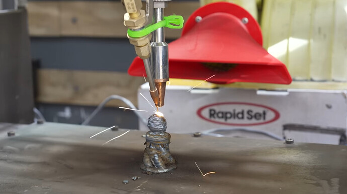 สุดยอดแฮกเกอร์! ดัดแปลงเครื่องเชื่อมเลเซอร์ สร้างเครื่องพิมพ์ 3D โลหะสุดเจ๋ง